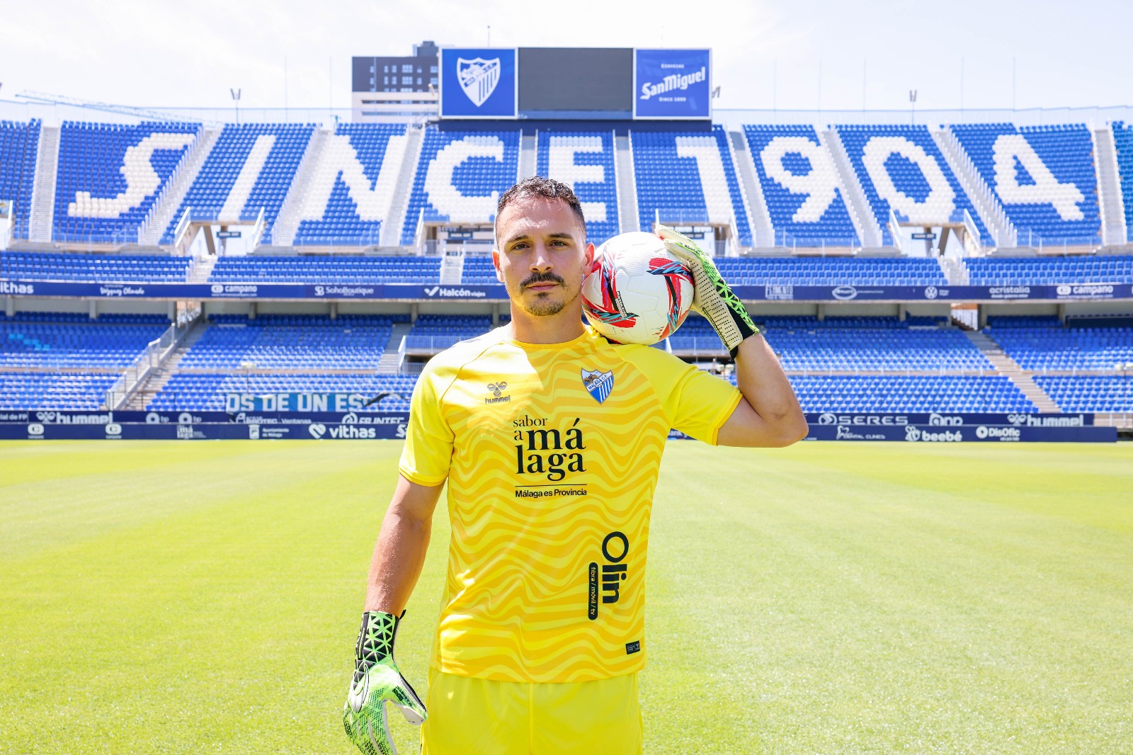 Málaga CF 2024-25 GK 1 Kit