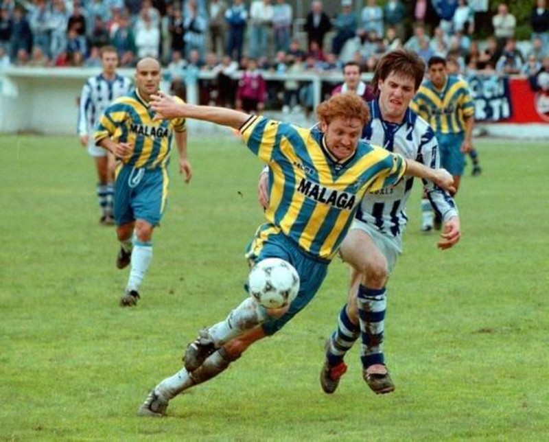 Málaga CF 1997-98 Away Kit