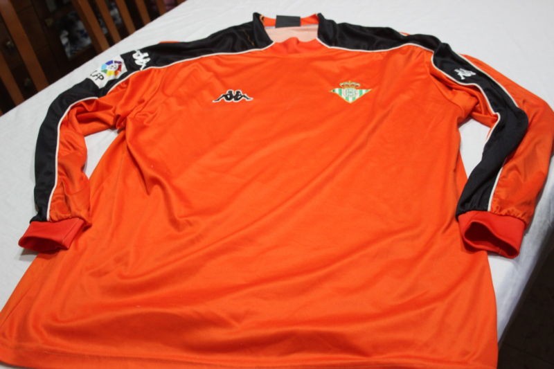 Real Betis 2000-01 GK Kit