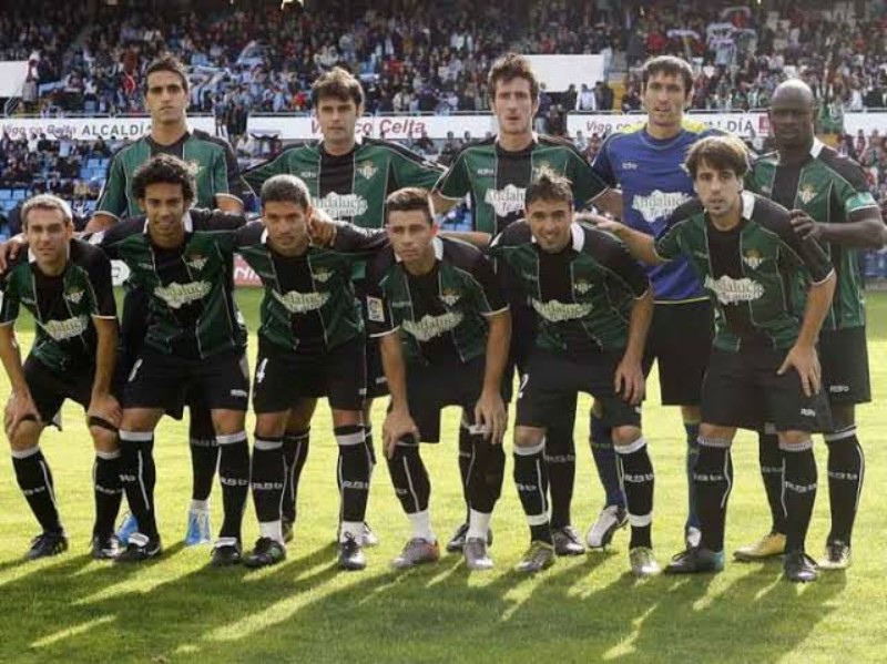 Real Betis 2010-11 Away V2 Kit