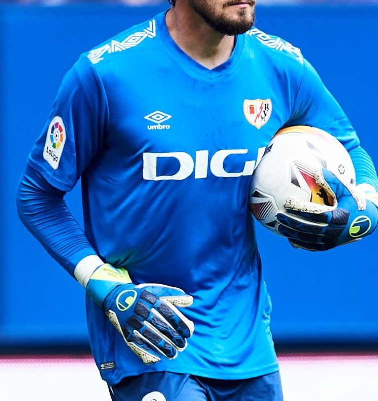 Rayo Vallecano 2021-22 GK 1 Kit