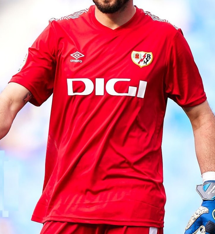 Rayo Vallecano 2021-22 GK 2 Kit