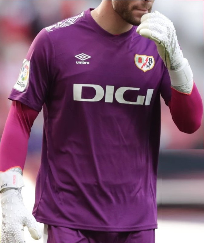 Rayo Vallecano 2021-22 GK 4 Kit