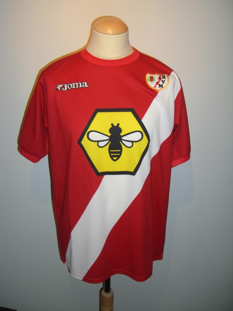 Rayo Vallecano 2004-05 Away Kit