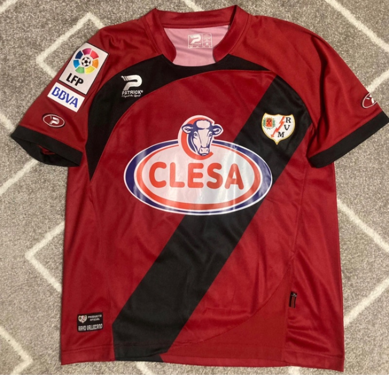 Rayo Vallecano 2009-10 Third Kit