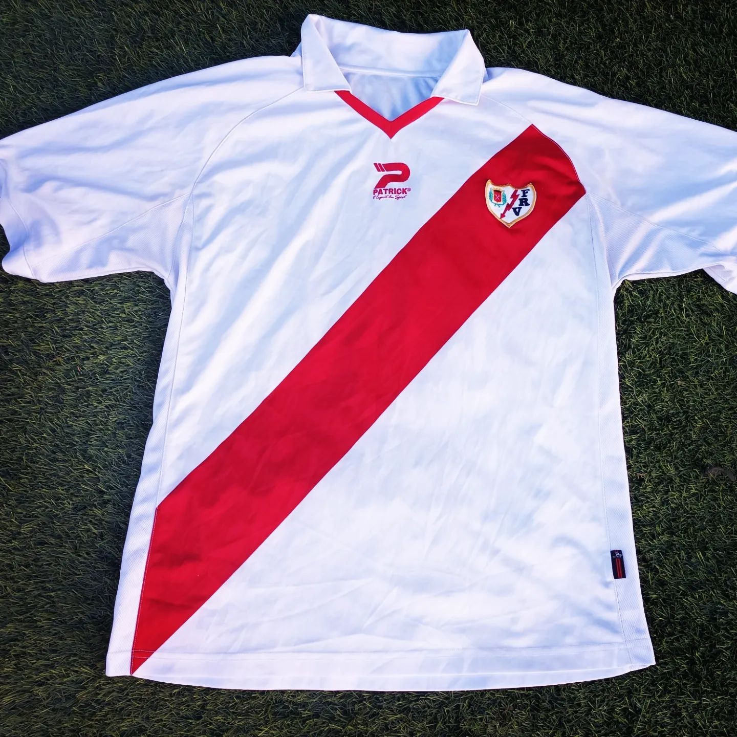 Rayo Vallecano 2010-11 Home Kit