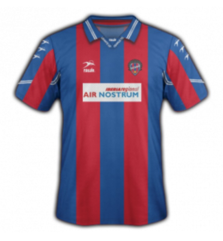 Levante UD 1997-98 Home Kit
