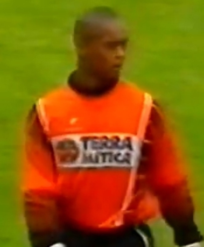 Levante UD 1999-00 GK Kit