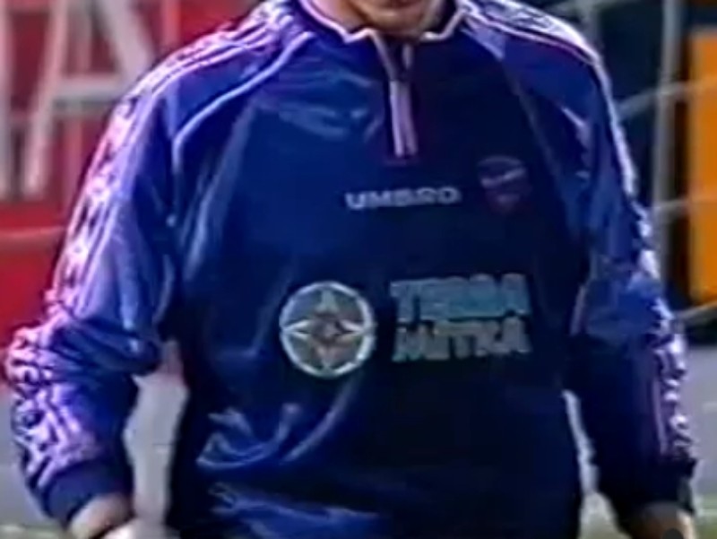 Levante UD 2000-01 GK Kit