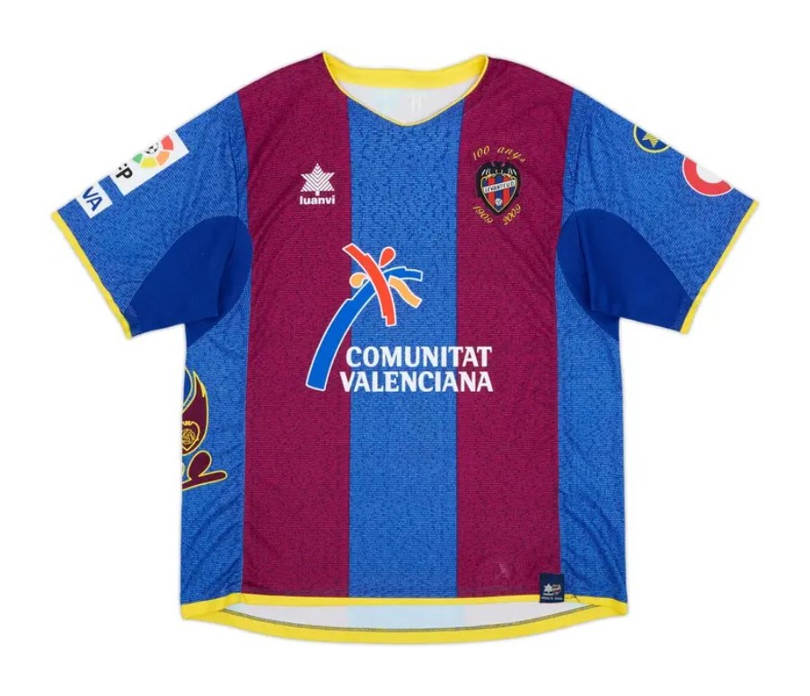 Levante UD 2009-10 Home Kit