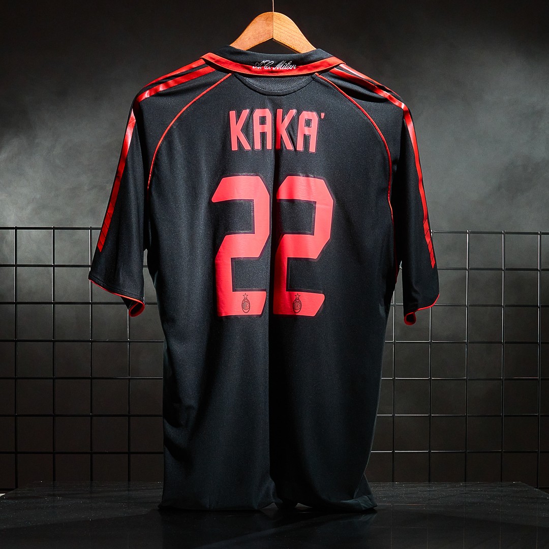 AC Milan 2005-06 Third Kit