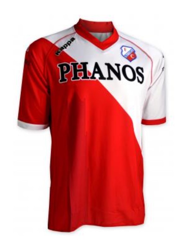 FC Utrecht 2010-11 Home Kit