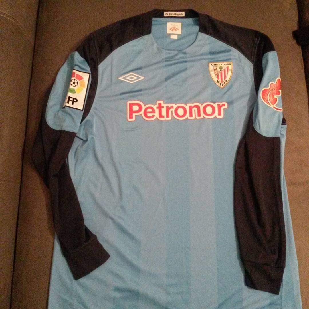 Athletic Club 2010-11 GK Kit