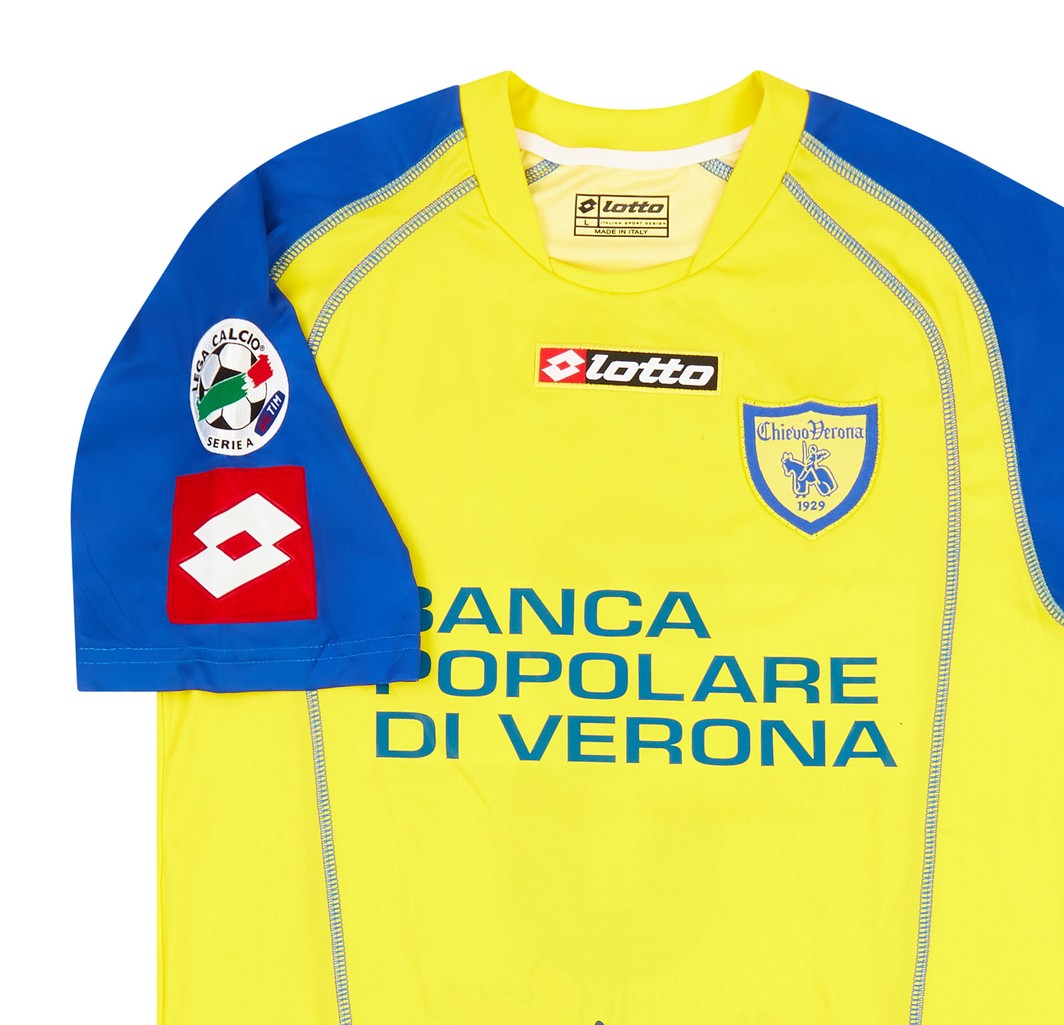 Chievo Verona 2005-06 Home Kit