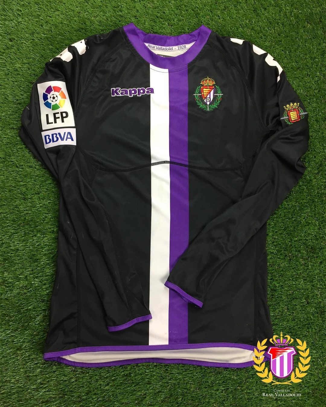 Real Valladolid 2011-12 Away Kit