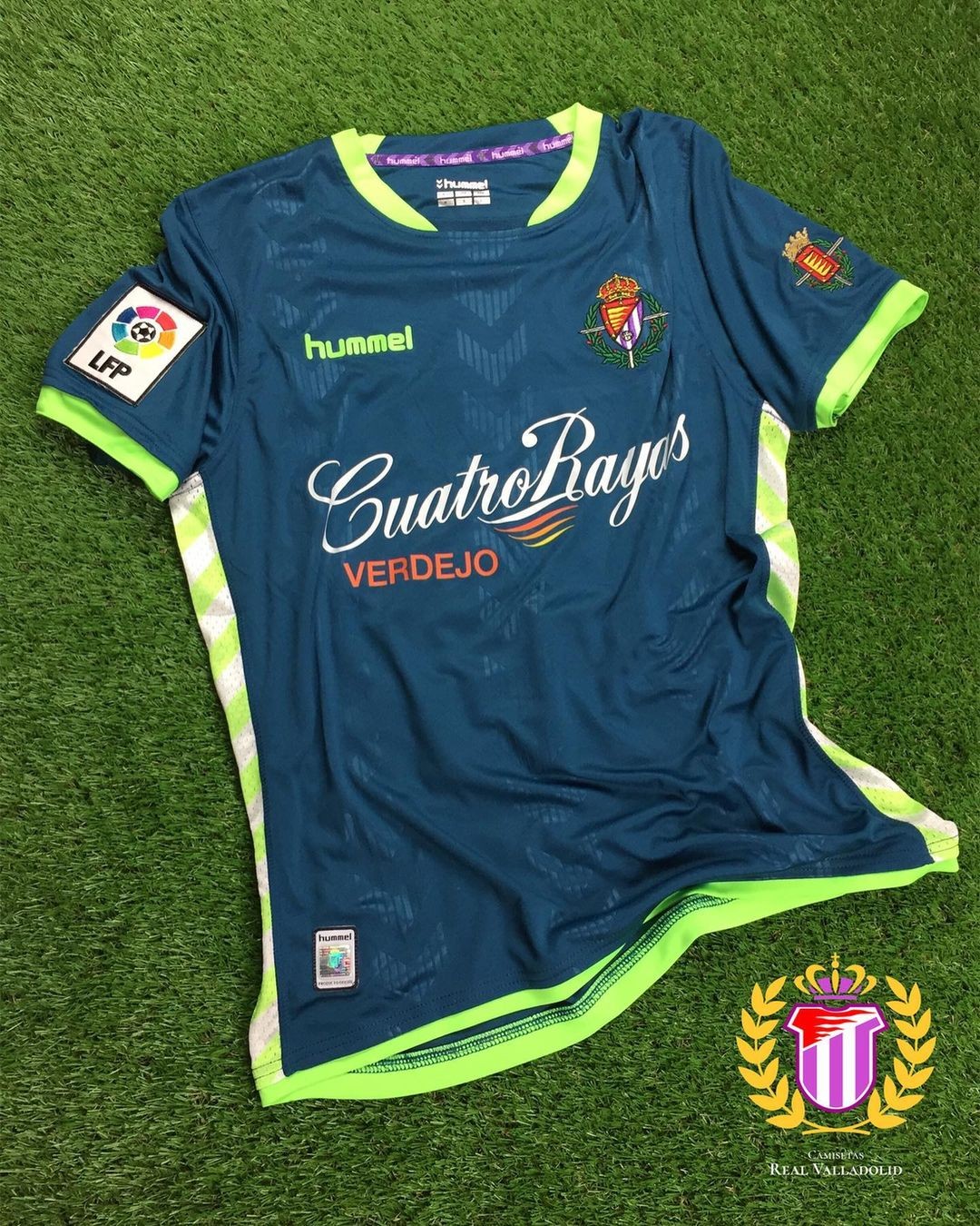 Real Valladolid 2014-15 Away Kit