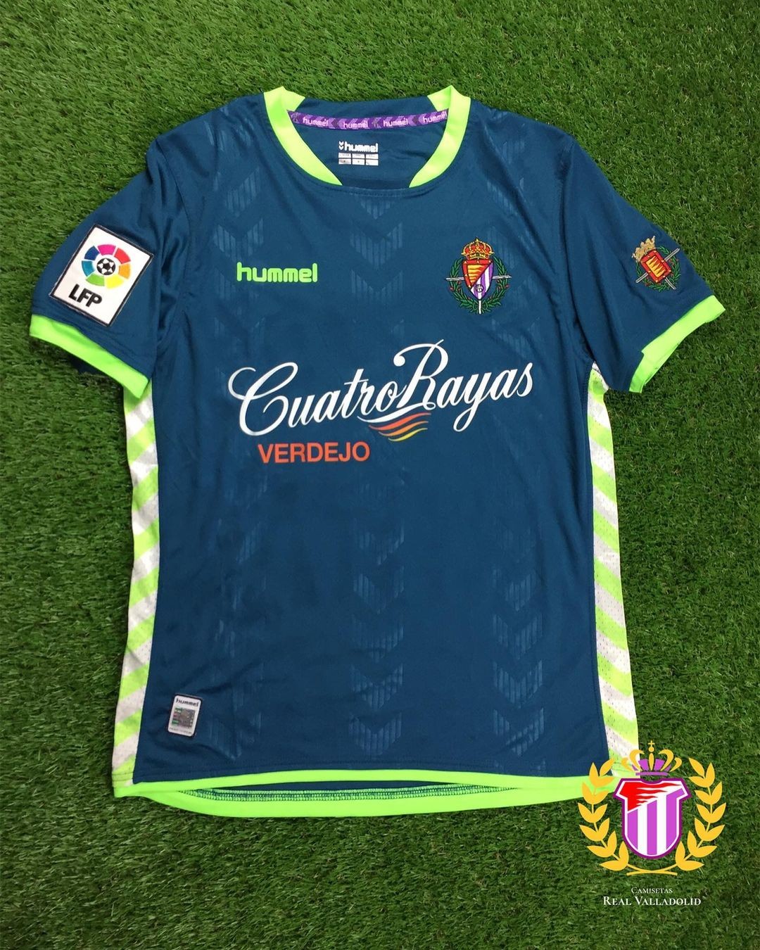 Real Valladolid 2014-15 Away Kit