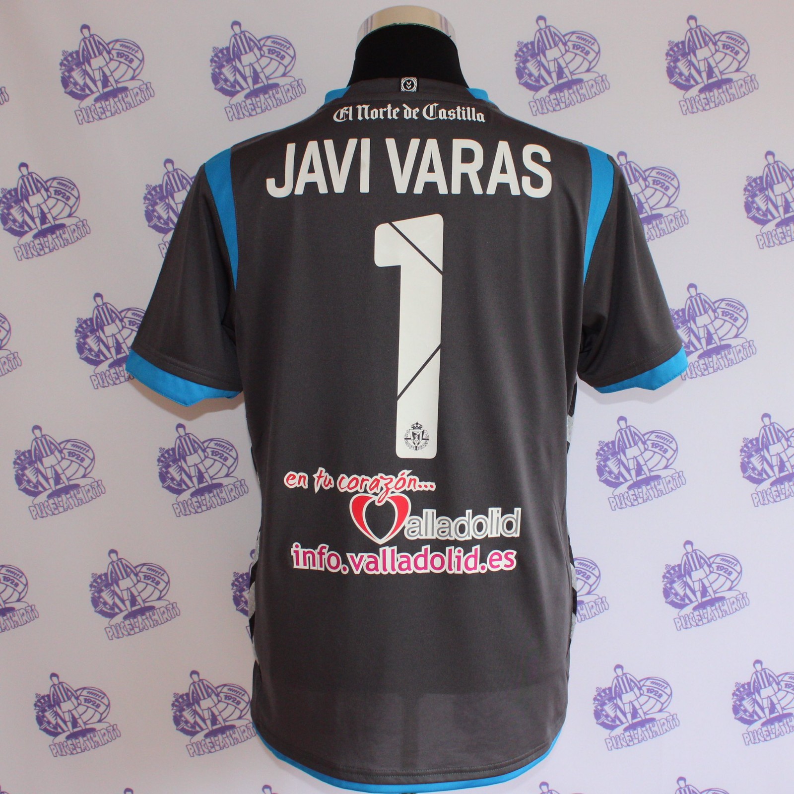Real Valladolid 2014-15 GK Kit