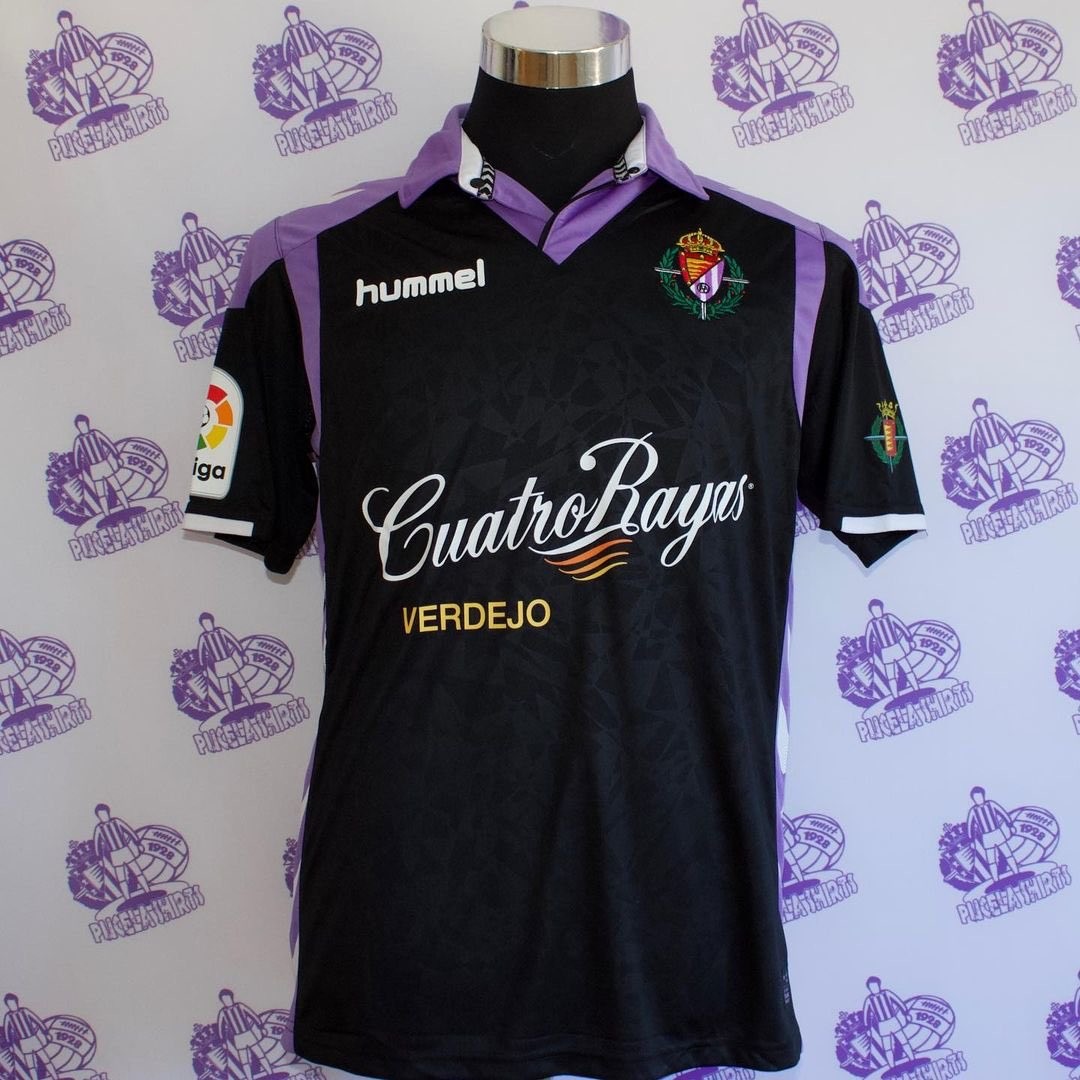 Real Valladolid 2016-17 Away Kit