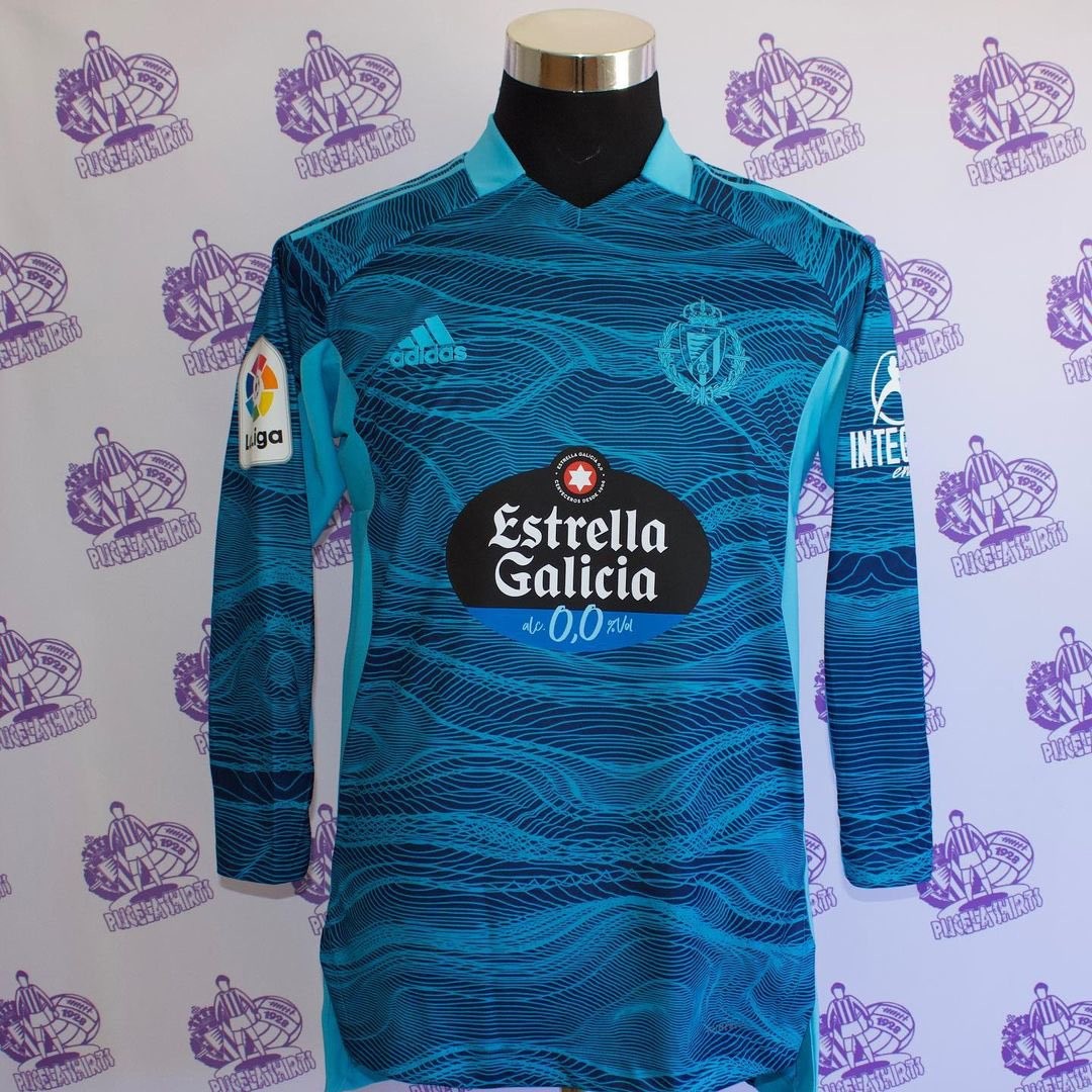 Real Valladolid 2021-22 GK 3 Kit