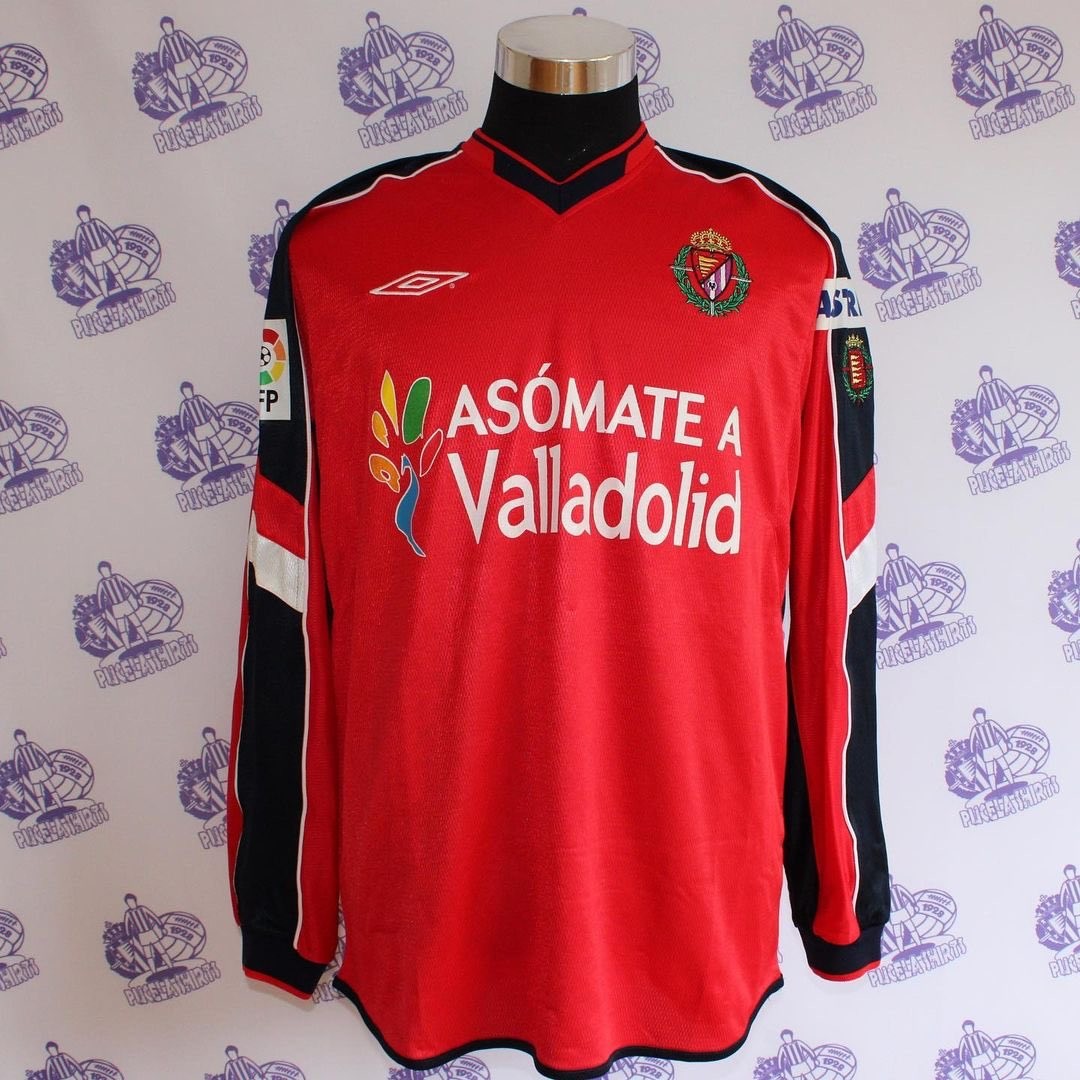 Real Valladolid 2004-05 Away 2 Kit