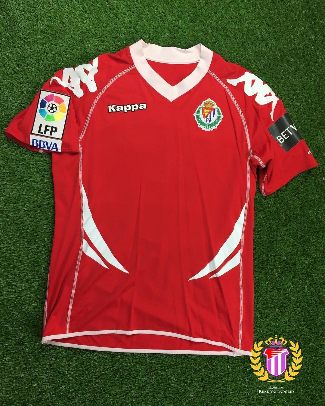 Real Valladolid 2010-11 Away Kit
