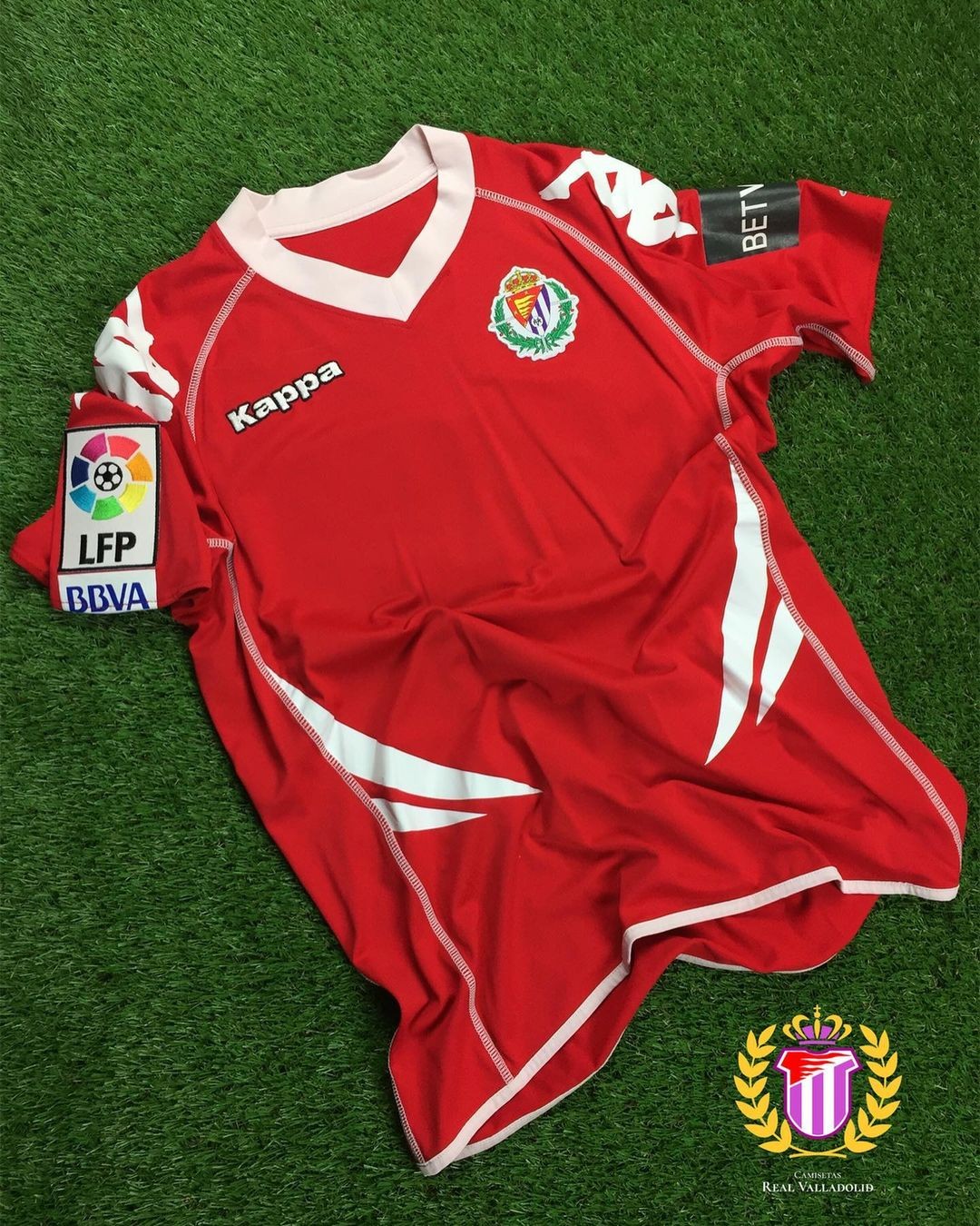 Real Valladolid 2010-11 Away Kit