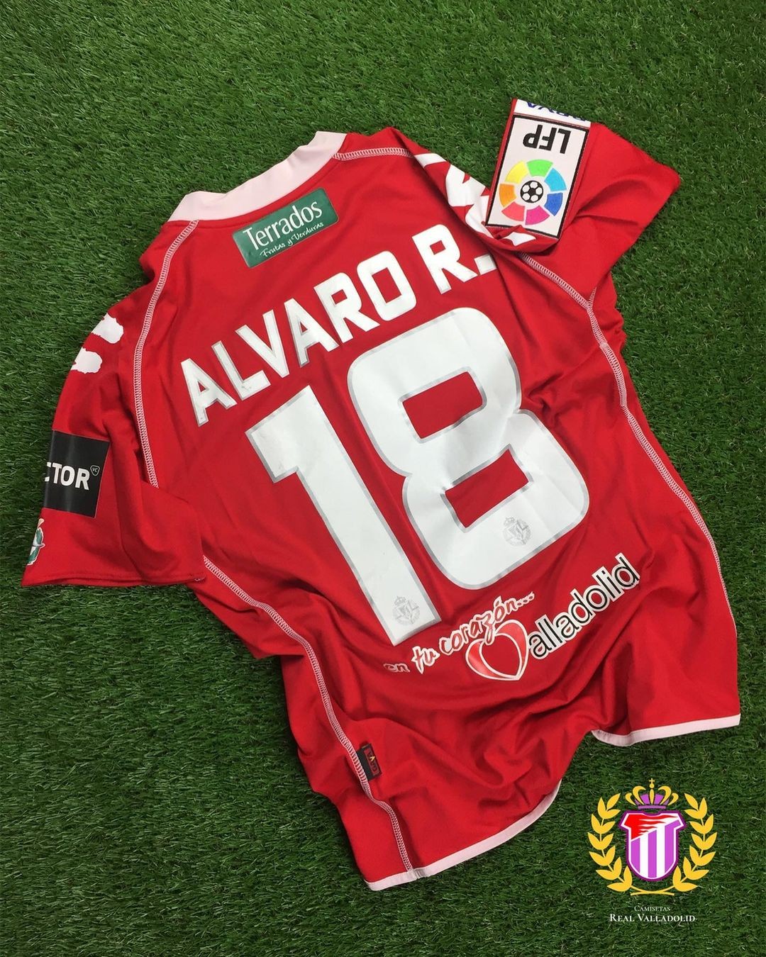 Real Valladolid 2010-11 Away Kit