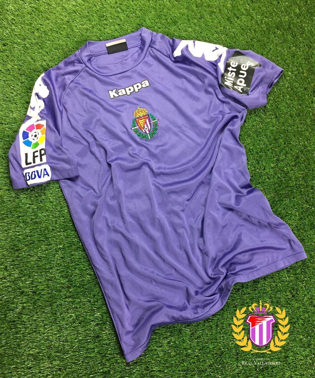 Real Valladolid 2010-11 Third Kit