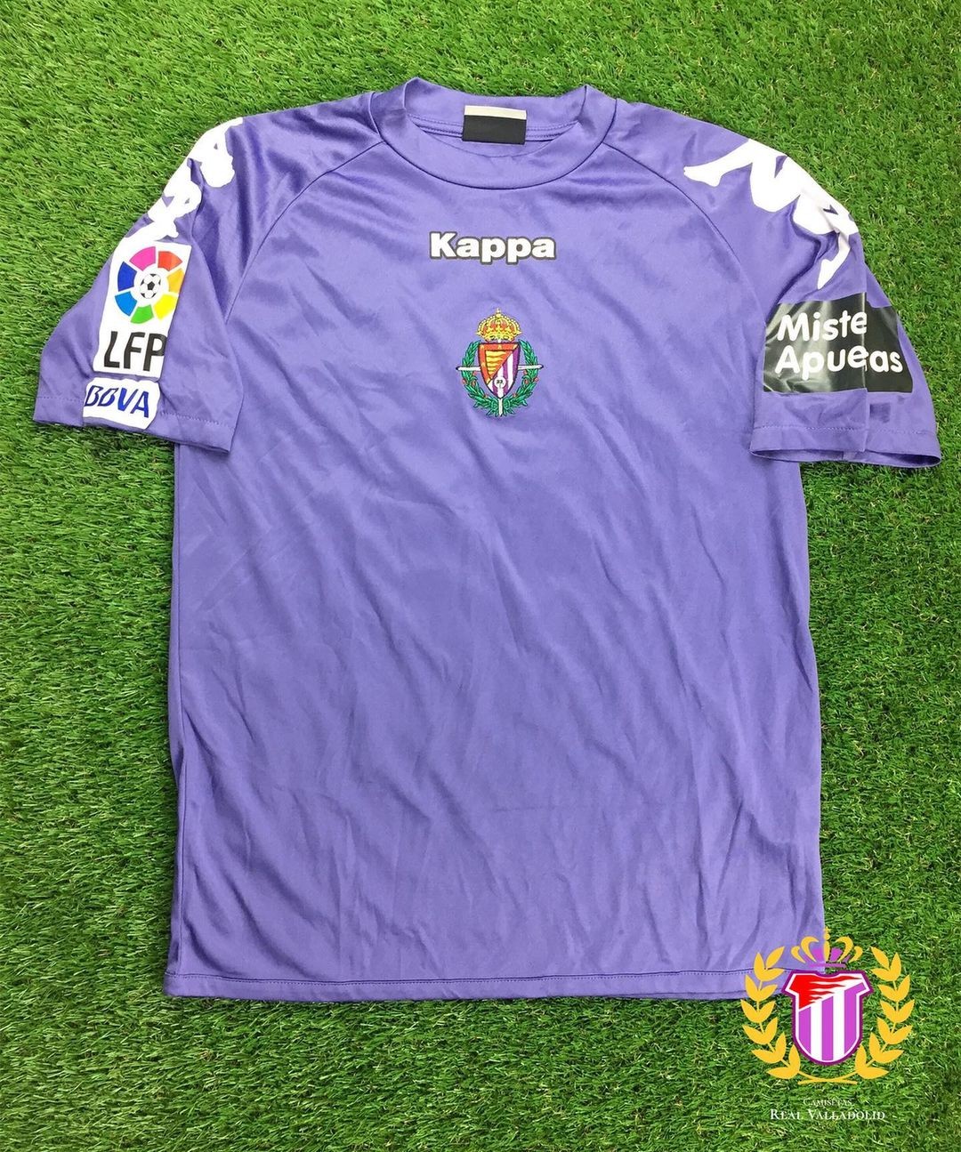 Real Valladolid 2010-11 Third Kit