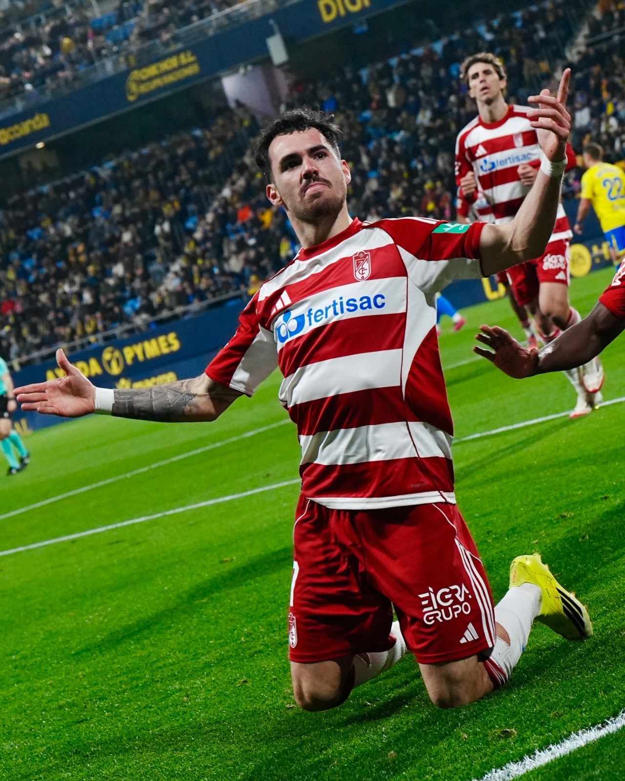 Granada CF 2025-26 Home V7 Kit