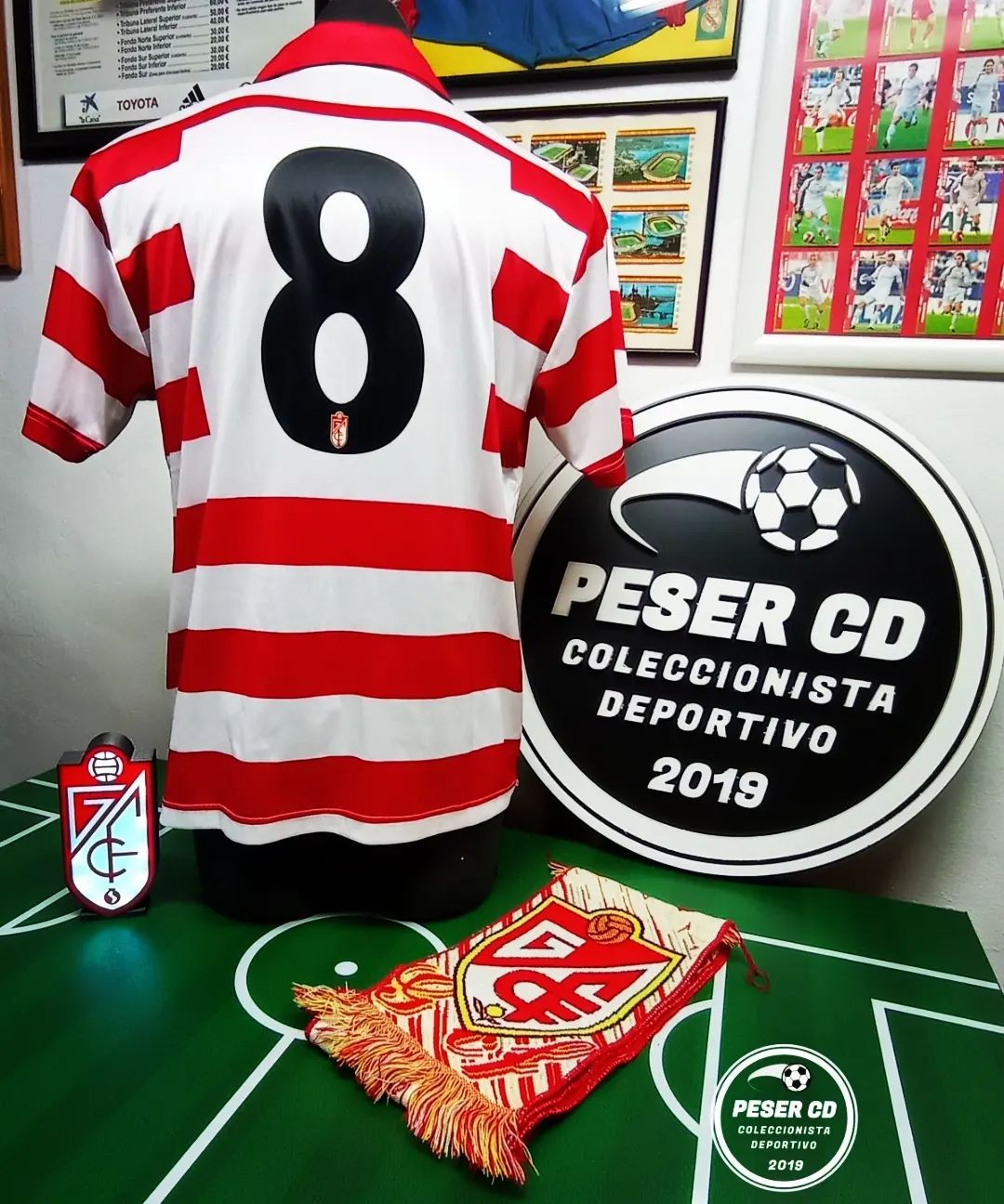 Granada CF 2005-06 Home 2 Kit