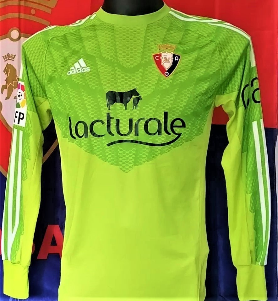 CA Osasuna 2014-15 GK 1 Kit