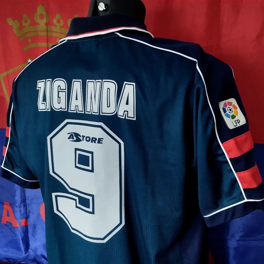 CA Osasuna 1998-99 Away Kit