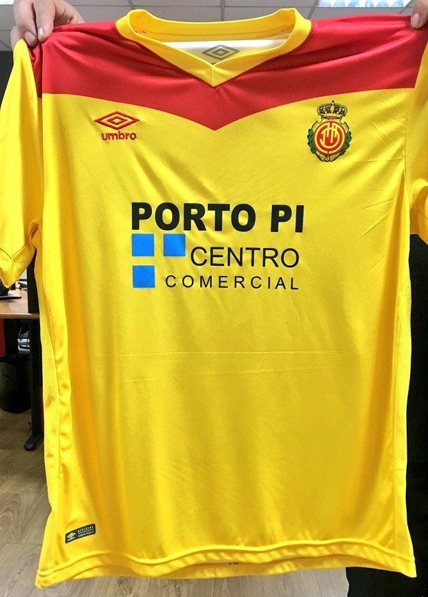 RCD Mallorca 2017-18 Third Kit