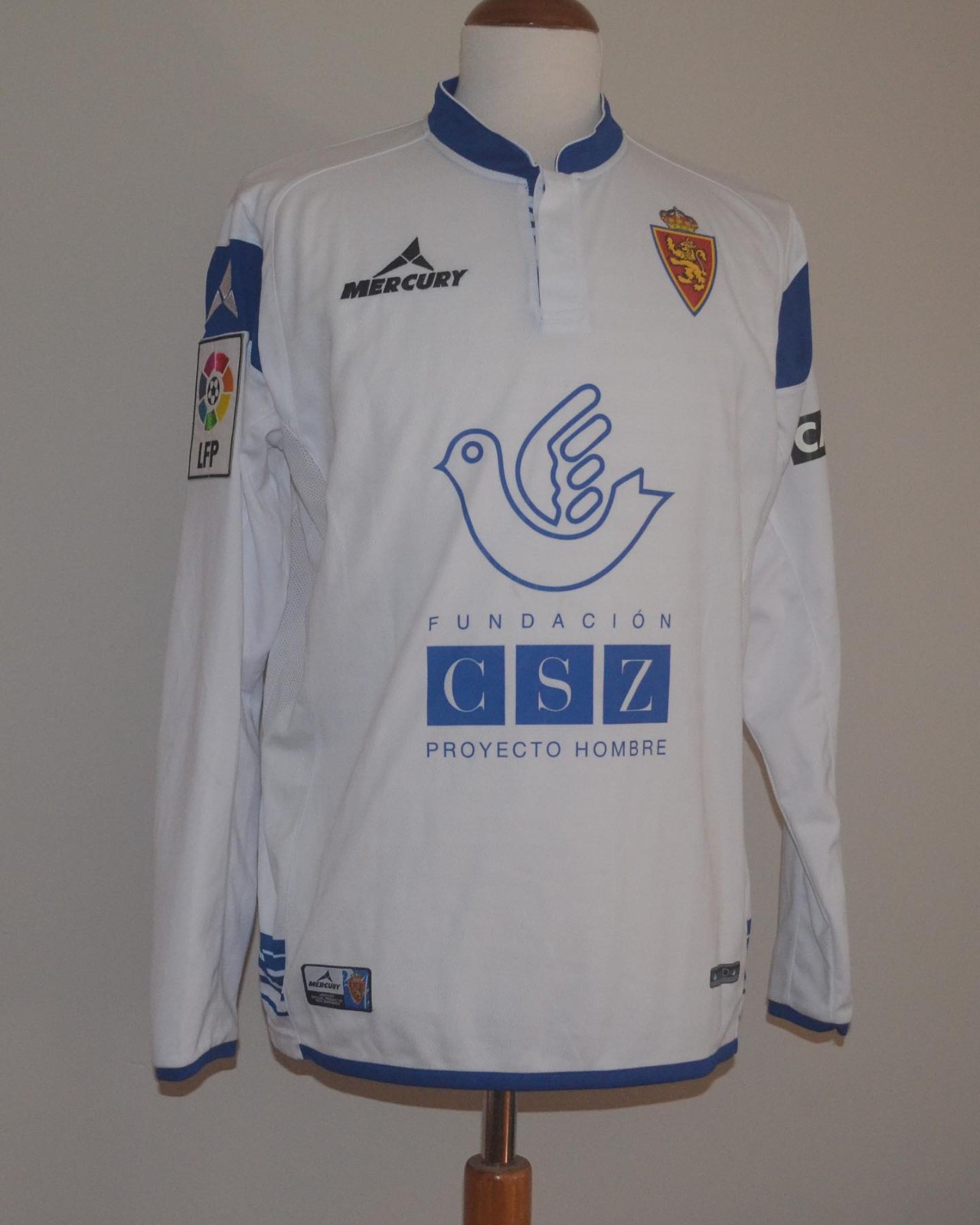 Real Zaragoza 2013-14 Home V5 Kit