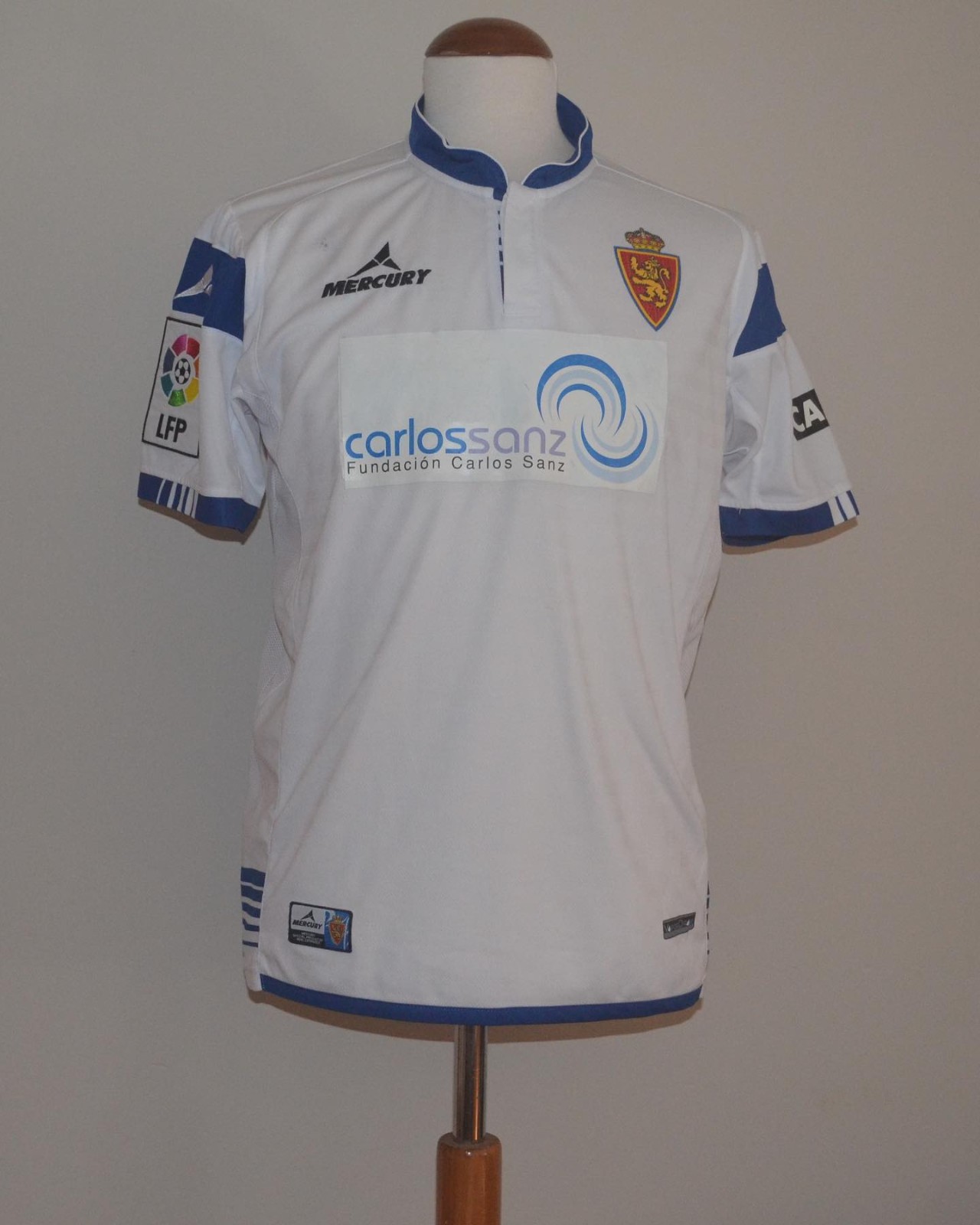 Real Zaragoza 2013-14 Home V8 Kit