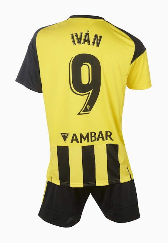 Real Zaragoza 2022-23 Away Kit