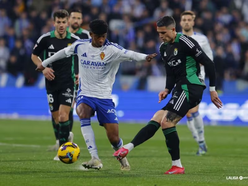 Real Zaragoza 2024-25 Home V2 Kit