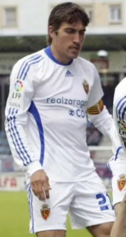 Real Zaragoza 2008-09 Home V3 Kit