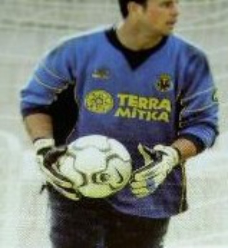 Villarreal CF 1999-00 GK 1 Kit