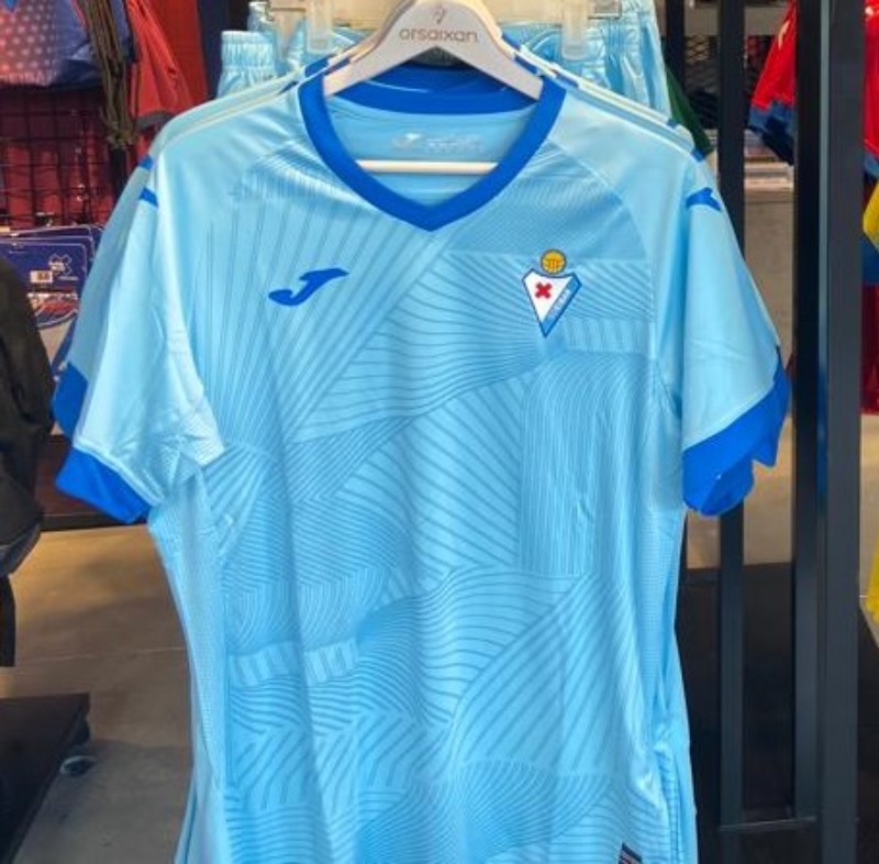 SD Eibar 2021-22 GK 1 Kit