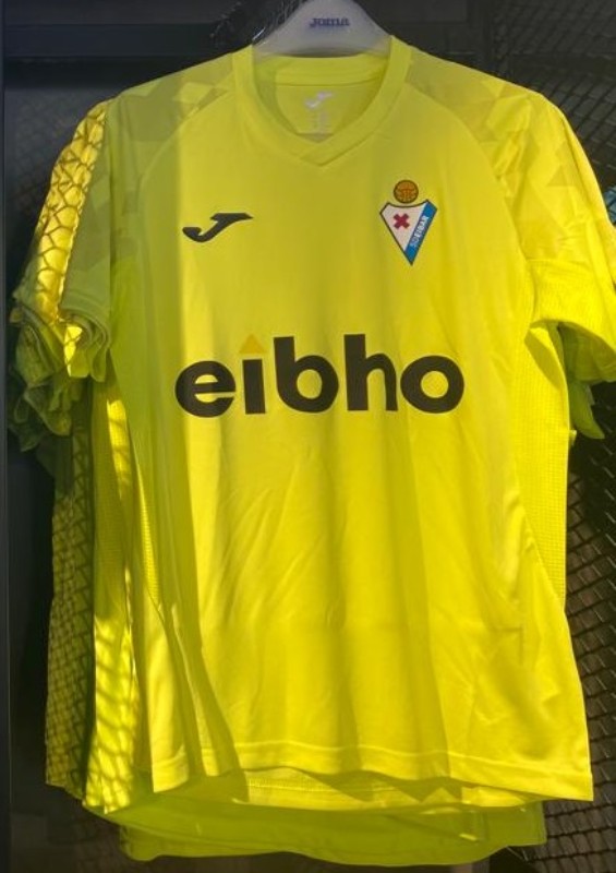 SD Eibar 2022-23 GK 3 Kit