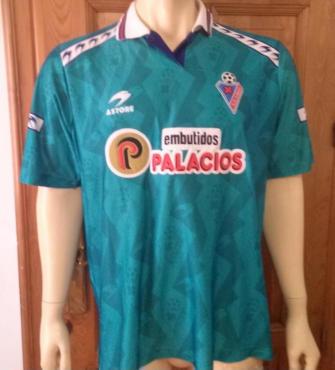 SD Eibar 1994-95 Away Kit