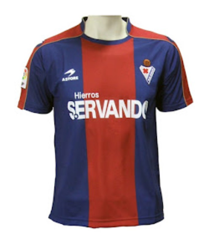 SD Eibar 2010-11 Home Kit