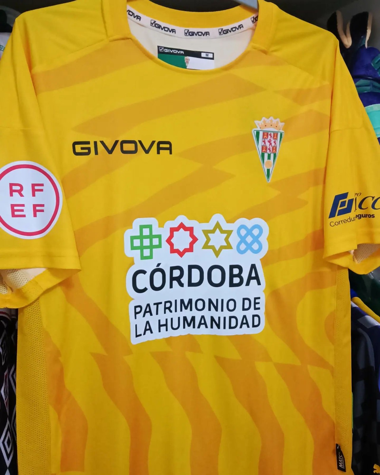 Córdoba CF 2022-23 GK 2 Kit