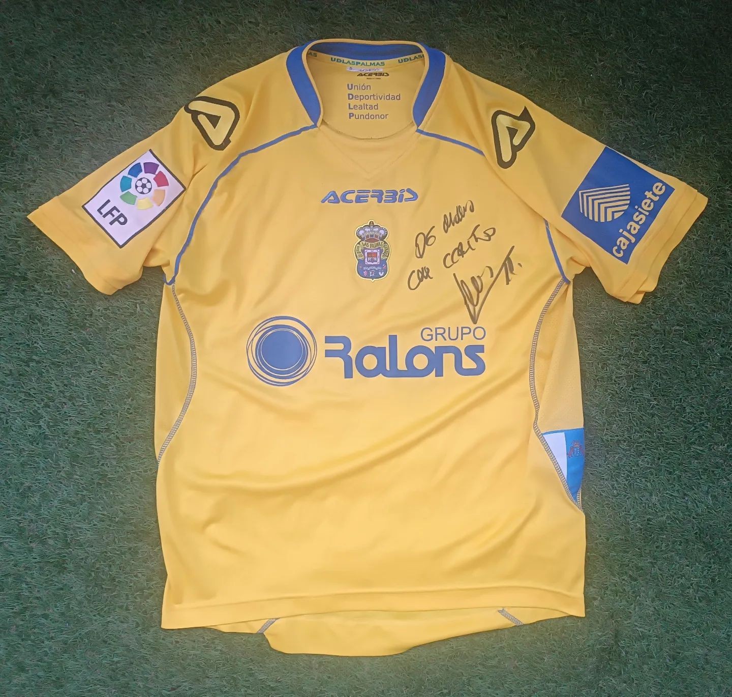 UD Las Palmas 2014-15 Home Kit