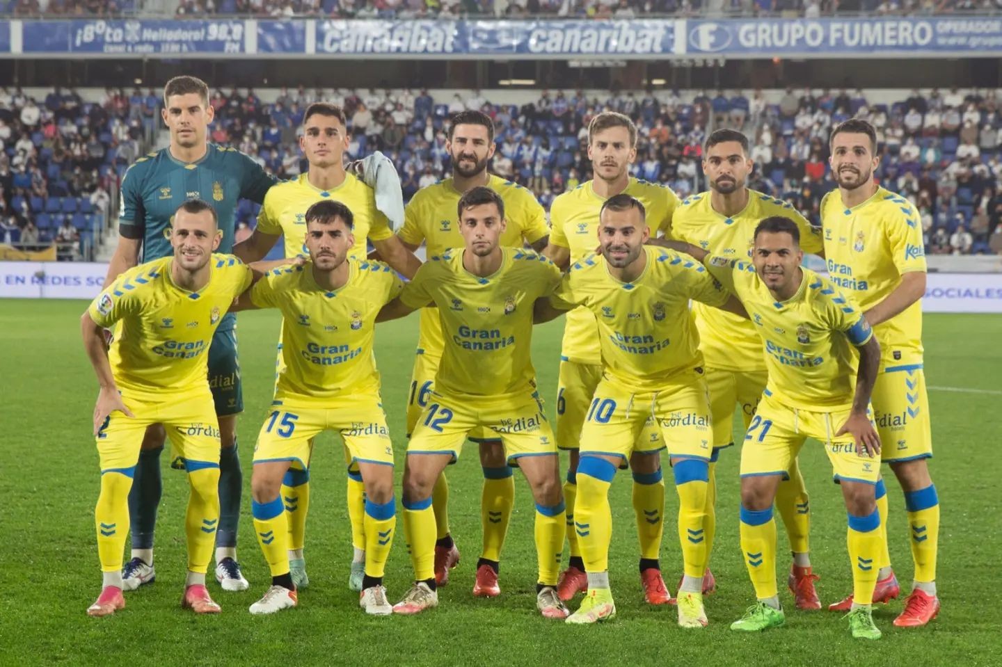 UD Las Palmas 2021-22 Home 2 Kit