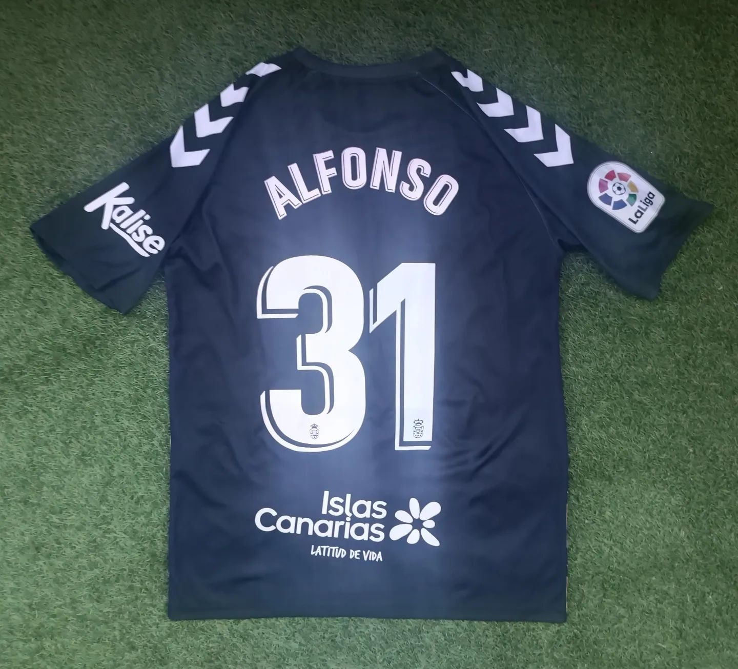 UD Las Palmas 2021-22 GK Kit