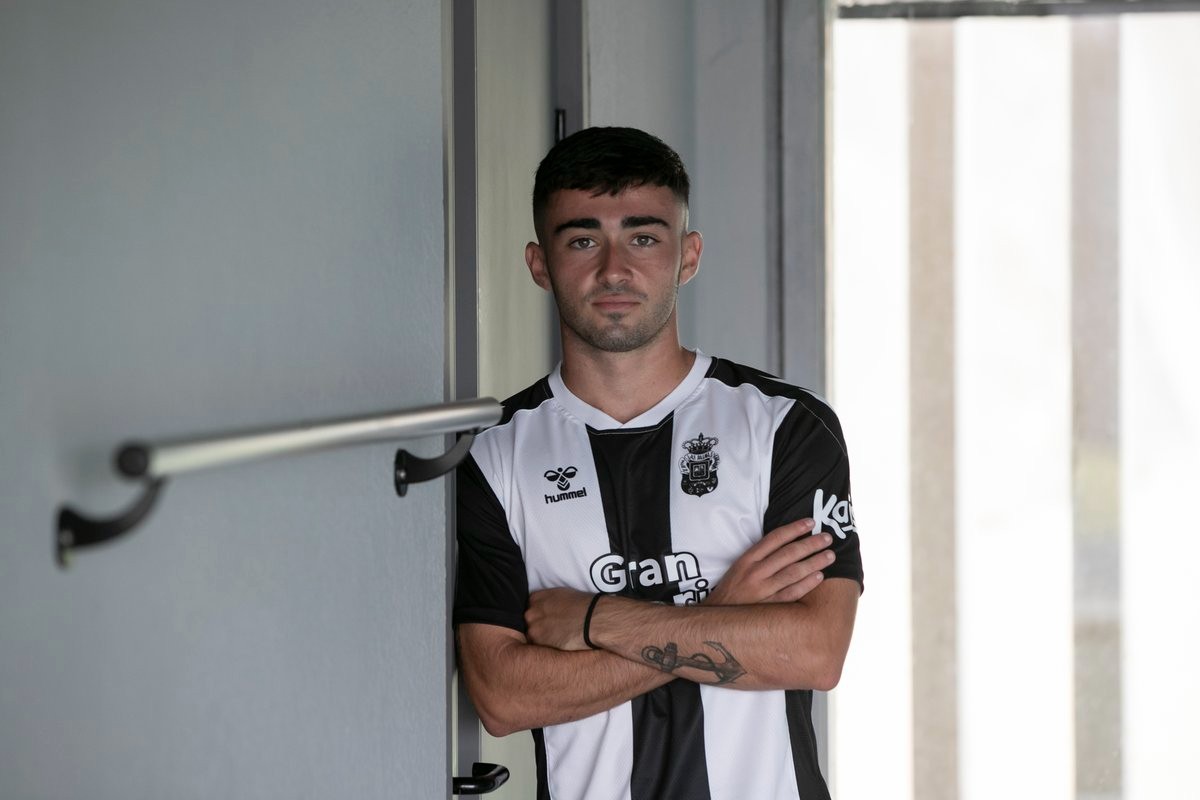 UD Las Palmas 2022-23 Away Kit